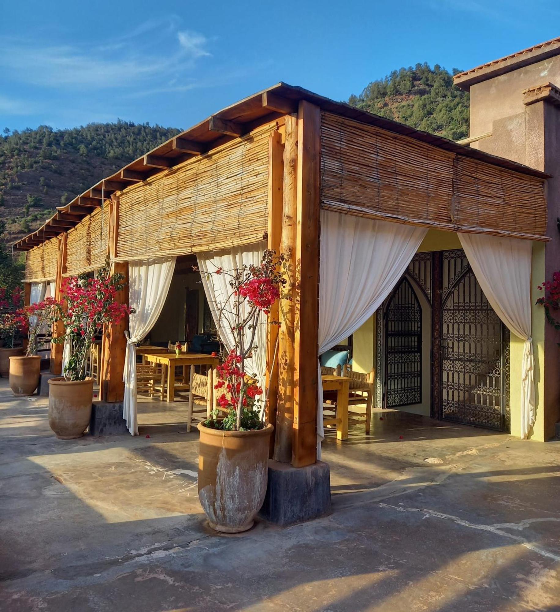 Ourika Timalizene Le Jardin Des Delices Otel Tamezindert Dış mekan fotoğraf